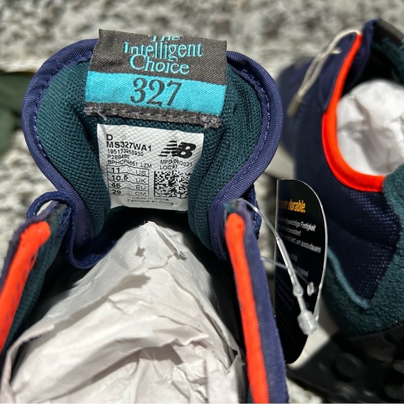 NWT New Balance 327’ Lagoon Storm Blue Shoes Sz 11. - Picture 11 of 16